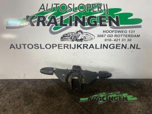 Gebruikte Combischakelaar Stuurkolom Volkswagen Sharan (7M8/M9/M6) 2.0 Prijs € 25,00 Margeregeling aangeboden door Autosloperij Kralingen B.V.