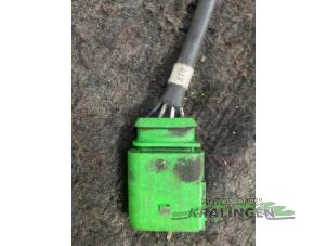 Gebruikte Lambda Sonde Audi A4 Avant (B6) 2.4 V6 30V Prijs € 50,00 Margeregeling aangeboden door Autosloperij Kralingen B.V.