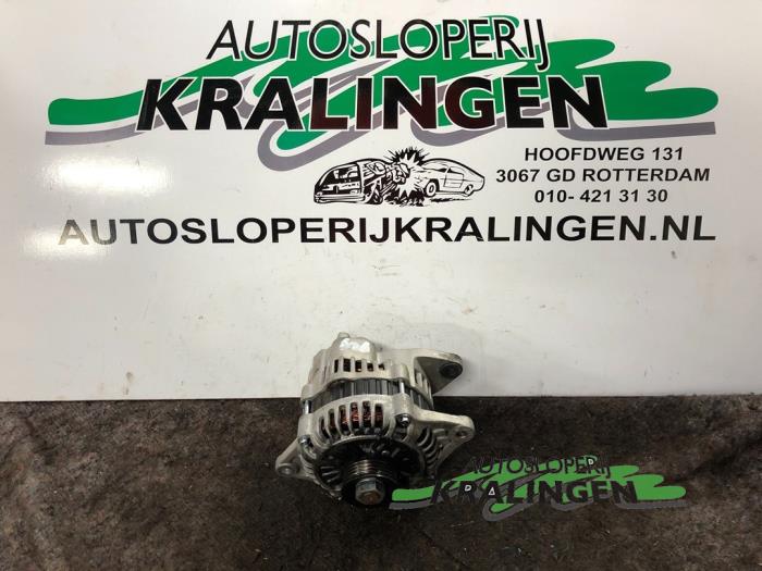 Gebruikte Dynamo Mazda 626 (GE12/72/82) 1.8i LX/GLX 16V Prijs € 50,00 Margeregeling aangeboden door Autosloperij Kralingen B.V.