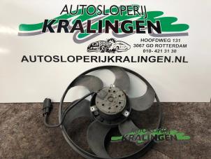 Gebruikte Koelvin Mercedes SLK (R170) 2.3 230 K 16V Prijs € 100,00 Margeregeling aangeboden door Autosloperij Kralingen B.V.