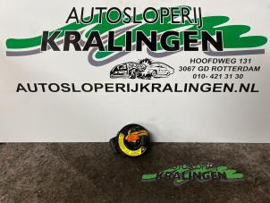 Gebruikte Airbagring Toyota Avensis Wagon (T25/B1E) 2.2 D-4D 16V Prijs € 50,00 Margeregeling aangeboden door Autosloperij Kralingen B.V.