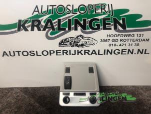 Gebruikte Binnenverlichting achter BMW 3 serie (E90) 316i 16V Prijs € 25,00 Margeregeling aangeboden door Autosloperij Kralingen B.V.