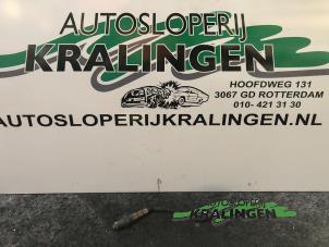 Gebruikte Lambda Sonde Volkswagen Golf V (1K1) 1.6 FSI 16V Prijs € 50,00 Margeregeling aangeboden door Autosloperij Kralingen B.V.