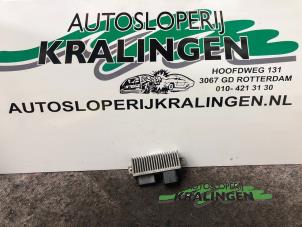 Gebruikte Koelvin relais Mercedes Citan (415.6) 1.5 108 CDI Prijs € 40,00 Margeregeling aangeboden door Autosloperij Kralingen B.V.