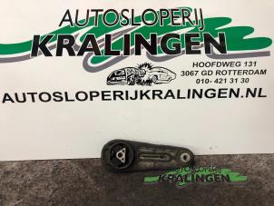 Gebruikte Motorsteun Nissan Micra (K12) 1.2 16V Prijs € 35,00 Margeregeling aangeboden door Autosloperij Kralingen B.V.