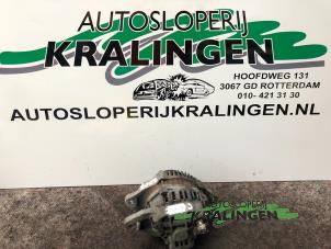 Gebruikte Dynamo Mitsubishi Colt (Z2/Z3) 1.3 16V Prijs € 50,00 Margeregeling aangeboden door Autosloperij Kralingen B.V.