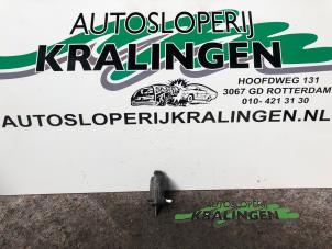 Gebruikte Ruitensproeierpomp voor Ford Ka II 1.2 Prijs € 15,00 Margeregeling aangeboden door Autosloperij Kralingen B.V.