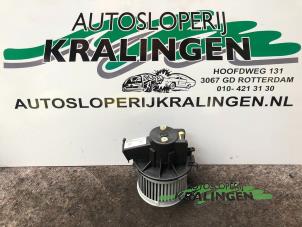 Gebruikte Kachel Ventilatiemotor Ford Ka II 1.2 Prijs € 50,00 Margeregeling aangeboden door Autosloperij Kralingen B.V.