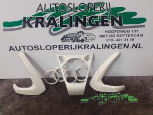 Gebruikte Interieurlijsten Set Ford Ka II 1.2 Prijs € 50,00 Margeregeling aangeboden door Autosloperij Kralingen B.V.