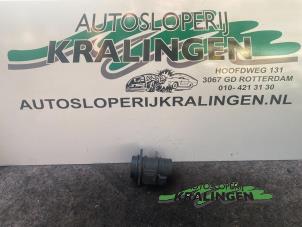 Gebruikte Luchtmassameter Nissan Kubistar (F10) 1.5 dCi 60 Prijs € 25,00 Margeregeling aangeboden door Autosloperij Kralingen B.V.
