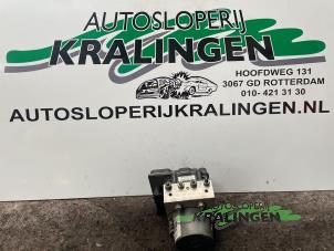 Gebruikte ABS Pomp Fiat Bravo (198A) 1.9 JTD 16V Multijet 150 Prijs € 40,00 Margeregeling aangeboden door Autosloperij Kralingen B.V.