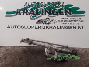Gebruikte Ruitenwismotor + Mechaniek Opel Combo (Corsa C) 1.3 CDTI 16V Prijs € 50,00 Margeregeling aangeboden door Autosloperij Kralingen B.V.