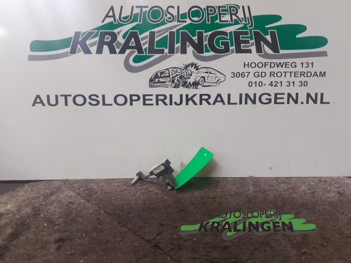 Gebruikte Accu sensor Fiat Punto Evo (199) 1.3 JTD Multijet 85 16V Euro 5 Prijs € 19,99 Margeregeling aangeboden door Autosloperij Kralingen B.V.