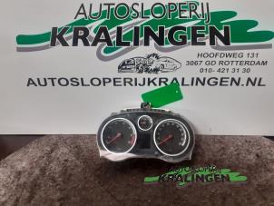 Gebruikte Tellerklok Opel Corsa D 1.3 CDTi 16V ecoFLEX Prijs € 50,00 Margeregeling aangeboden door Autosloperij Kralingen B.V.