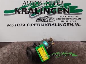 Gebruikte Pomp Airco Opel Zafira (F75) 2.2 16V Prijs € 100,00 Margeregeling aangeboden door Autosloperij Kralingen B.V.