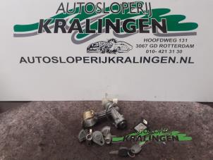 Gebruikte Slotenset Kia Picanto (BA) 1.1 12V Prijs € 100,00 Margeregeling aangeboden door Autosloperij Kralingen B.V.