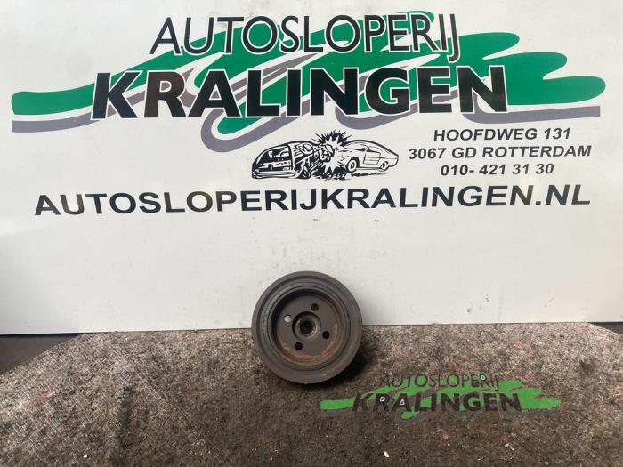 Gebruikte Poelie Krukas Ford Transit Connect 1.8 TDCi 90 Prijs € 39,99 Margeregeling aangeboden door Autosloperij Kralingen B.V.