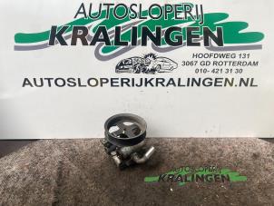 Gebruikte Pomp Servo Ford Transit Connect 1.8 TDCi 90 Prijs € 50,00 Margeregeling aangeboden door Autosloperij Kralingen B.V.