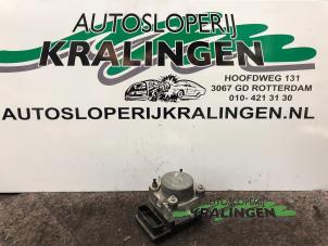 Gebruikte ABS Pomp Fiat Grande Punto (199) 1.3 JTD Multijet 16V Prijs € 25,00 Margeregeling aangeboden door Autosloperij Kralingen B.V.