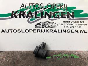 Gebruikte Luchtmassameter Volkswagen Lupo (6X1) 1.2 TDI 3L Prijs € 25,00 Margeregeling aangeboden door Autosloperij Kralingen B.V.