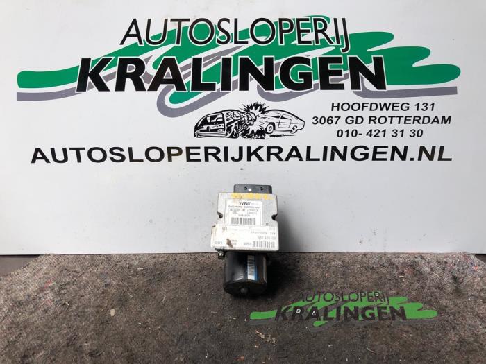 Gebruikte ABS Pomp Opel Vectra C 1.8 16V Prijs € 14,97 Margeregeling aangeboden door Autosloperij Kralingen B.V.