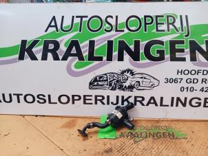 Gebruikte Carterventilatie Opel Corsa D 1.3 CDTi 16V ecoFLEX Prijs € 19,99 Margeregeling aangeboden door Autosloperij Kralingen B.V.