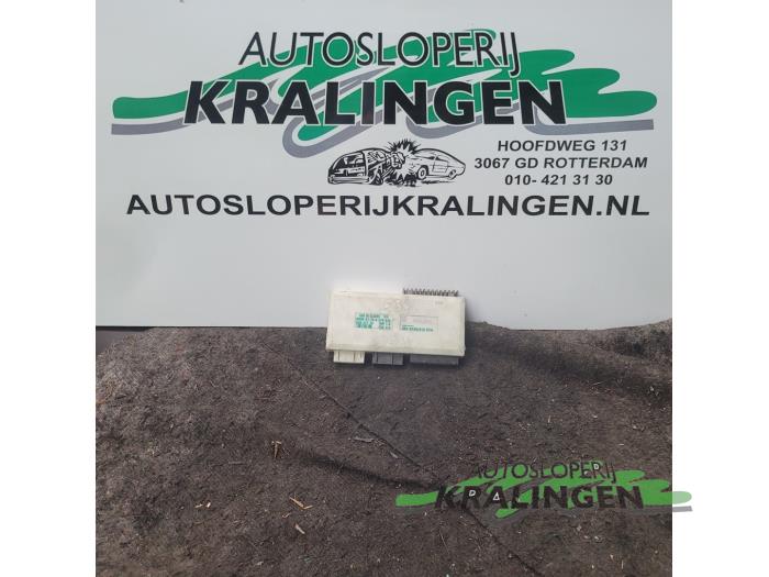 Gebruikte Comfort Module BMW 5 serie Touring (E39) 540i 32V Prijs € 50,00 Margeregeling aangeboden door Autosloperij Kralingen B.V.