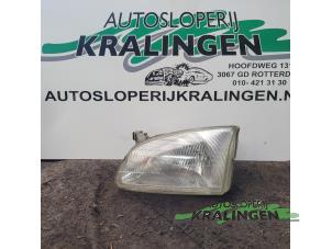 Gebruikte Linker Koplamp Toyota Starlet (EP9) 1.3,XLi,GLi 16V Prijs € 40,00 Margeregeling aangeboden door Autosloperij Kralingen B.V.