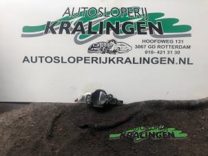Gebruikte Handgreep Mini Mini (R56) 1.6 16V Cooper Prijs € 25,00 Margeregeling aangeboden door Autosloperij Kralingen B.V.