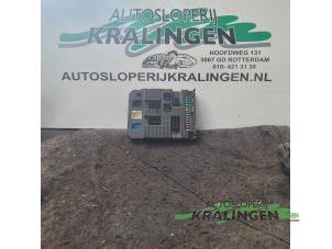 Gebruikte Zekeringkast Peugeot Expert (G9) 2.0 HDi 140 16V Prijs € 100,00 Margeregeling aangeboden door Autosloperij Kralingen B.V.