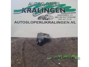 Gebruikte Licht Schakelaar Mercedes CLK (W208) 3.2 320 V6 18V Prijs € 35,00 Margeregeling aangeboden door Autosloperij Kralingen B.V.