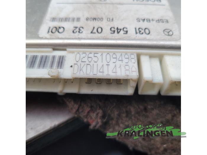 Esp computer van een Mercedes-Benz E (W210) 2.2 E-200 CDI 16V 2000