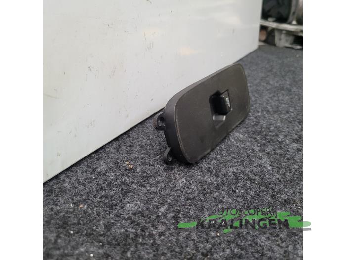 Elektrisch Raam Schakelaar van een Volvo V50 (MW) 2.0 16V 2006