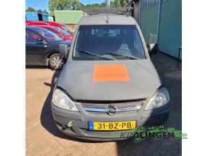 Gebruikte Voorbumper Opel Combo (Corsa C) 1.3 CDTI 16V Prijs € 100,00 Margeregeling aangeboden door Autosloperij Kralingen B.V.