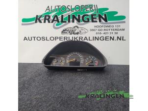 Gebruikte Kilometerteller KM Mercedes CLK (W208) 3.2 320 V6 18V Prijs € 100,00 Margeregeling aangeboden door Autosloperij Kralingen B.V.