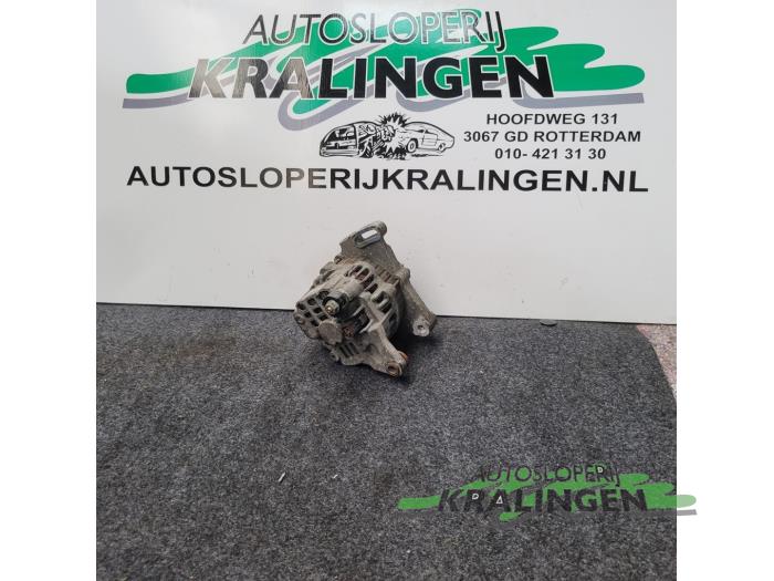 Gebruikte Dynamo Renault Clio II (BB/CB) 1.2 16V Prijs € 24,98 Margeregeling aangeboden door Autosloperij Kralingen B.V.