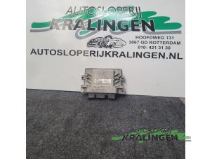 Gebruikte Computer Motormanagement Renault Clio II (BB/CB) 1.2 16V Prijs € 100,00 Margeregeling aangeboden door Autosloperij Kralingen B.V.