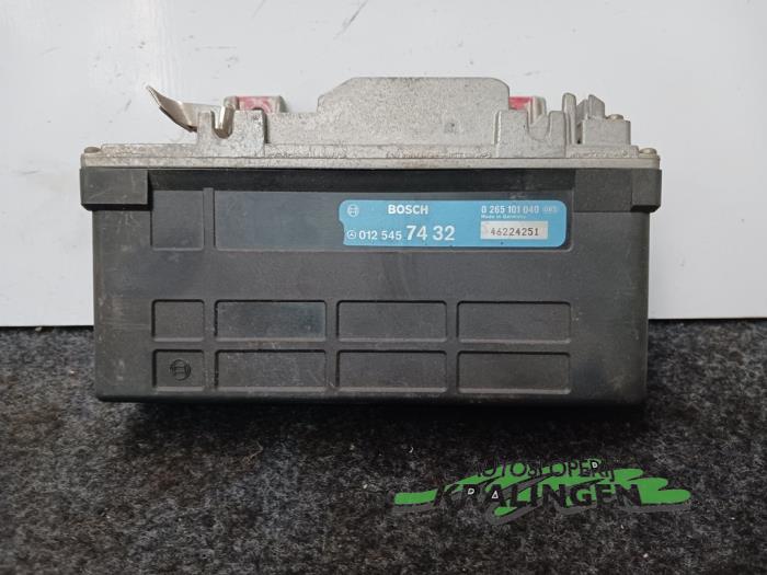 Gebruikte Computer ABS Mercedes C (W202) 1.8 C-180 16V Prijs € 19,99 Margeregeling aangeboden door Autosloperij Kralingen B.V.