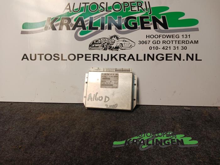 Gebruikte Esp computer Mercedes A (W168) 1.7 A-170 CDI 16V Prijs € 50,00 Margeregeling aangeboden door Autosloperij Kralingen B.V.