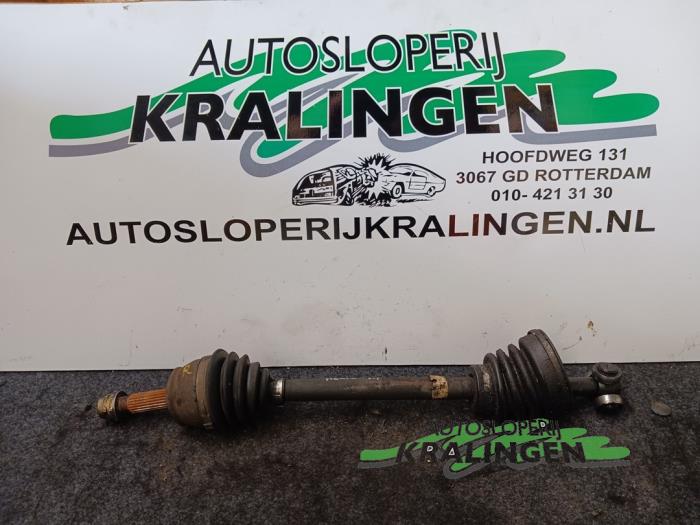 Gebruikte Steekas links-voor Fiat Doblo (223A/119) 1.9 D Prijs € 24,99 Margeregeling aangeboden door Autosloperij Kralingen B.V.