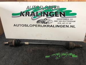Gebruikte Homokineetas rechts-voor Opel Agila (A) 1.2 16V Twin Port Prijs € 50,00 Margeregeling aangeboden door Autosloperij Kralingen B.V.