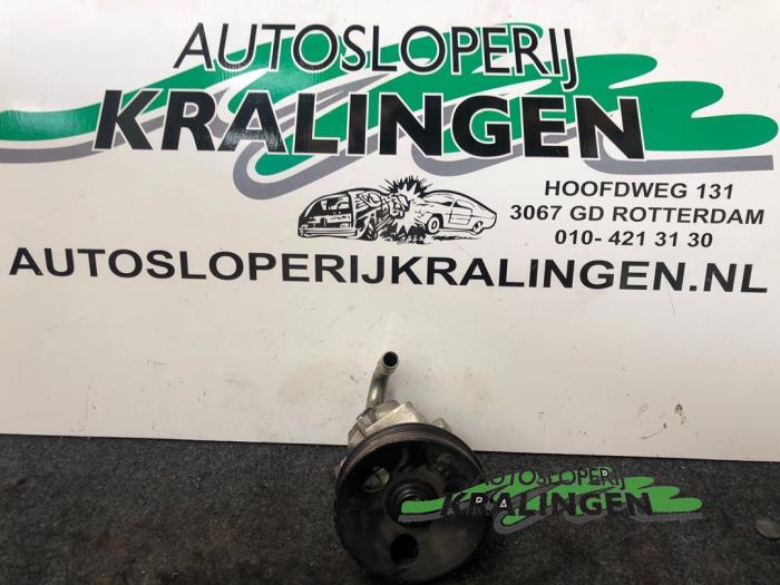 Gebruikte Stuurpomp Chevrolet Kalos (SF48) 1.4 Prijs € 70,00 Margeregeling aangeboden door Autosloperij Kralingen B.V.