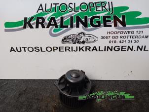 Gebruikte Blower Opel Agila (A) 1.2 16V Twin Port Prijs € 50,00 Margeregeling aangeboden door Autosloperij Kralingen B.V.