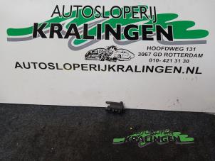 Gebruikte Vacuum ventiel Opel Astra G (F08/48) 1.6 16V Prijs € 25,00 Margeregeling aangeboden door Autosloperij Kralingen B.V.