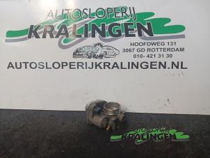 Gebruikte Gasklephuis BMW Mini One/Cooper (R50) 1.6 16V Cooper Prijs € 50,00 Margeregeling aangeboden door Autosloperij Kralingen B.V.