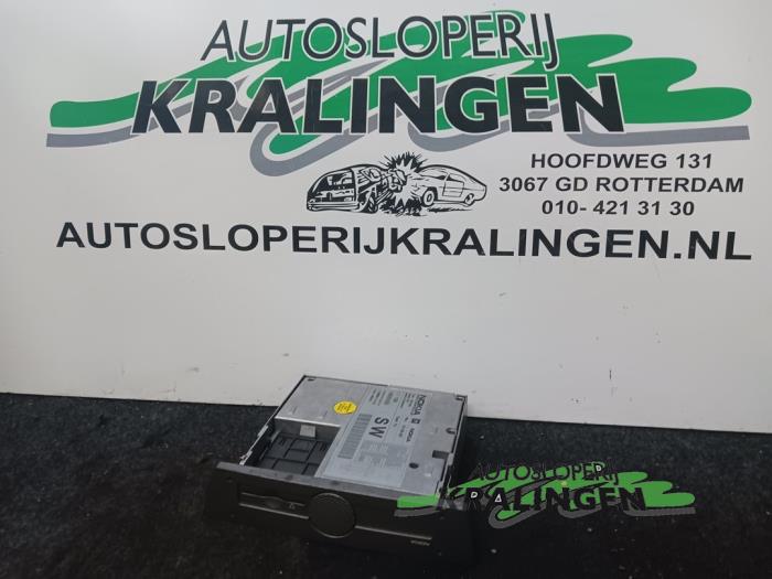 Gebruikte Telefoon Module Opel Signum (F48) 2.2 DGI 16V Prijs € 50,00 Margeregeling aangeboden door Autosloperij Kralingen B.V.
