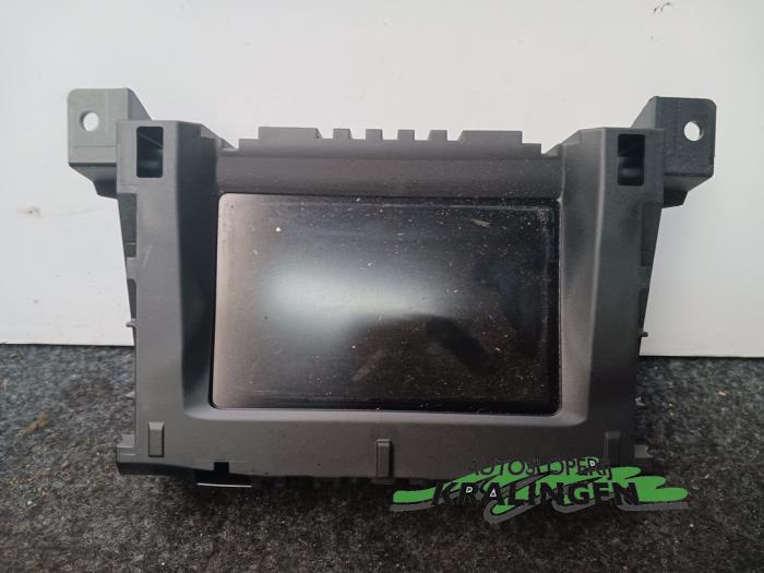 Display Interieur van een Opel Astra H SW (L35) 1.8 16V 2005