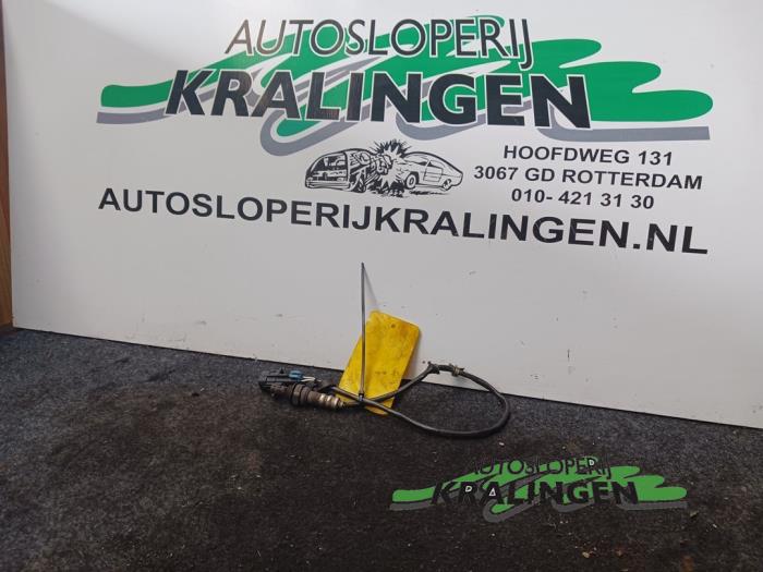 Gebruikte Lambda Sonde Opel Zafira (F75) 2.2 16V Prijs € 9,98 Margeregeling aangeboden door Autosloperij Kralingen B.V.