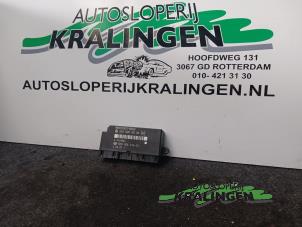 Gebruikte Comfort Module Mercedes C Combi (S202) 2.0 C180T 16V Prijs € 25,99 Margeregeling aangeboden door Autosloperij Kralingen B.V.