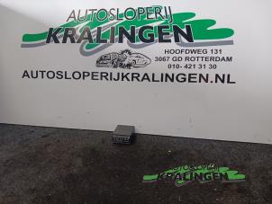 Gebruikte Relais Mercedes C (W202) 2.2 C-220 D 16V Prijs € 15,00 Margeregeling aangeboden door Autosloperij Kralingen B.V.